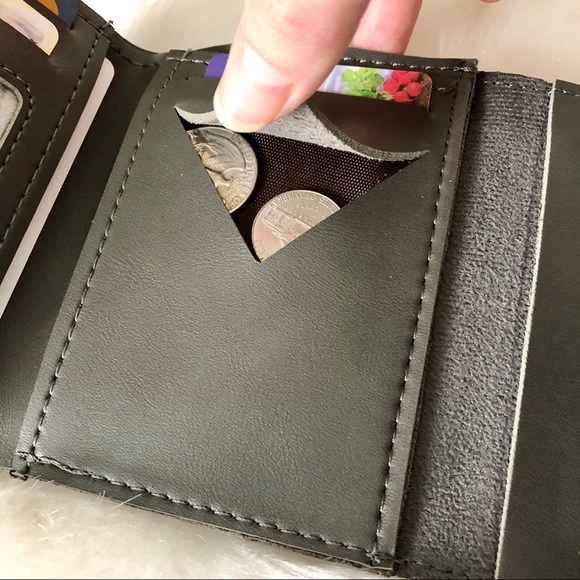 S O L D  O U T - Picture 5 of 8